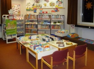 Bild: Kinderecke der Stadtteilbibliothek Schmachtendorf