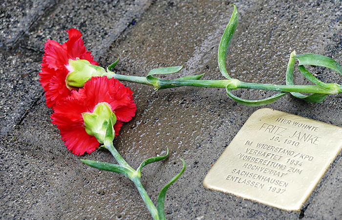 Stolperstein für den politisch Verfolgten Fritz Jahnke