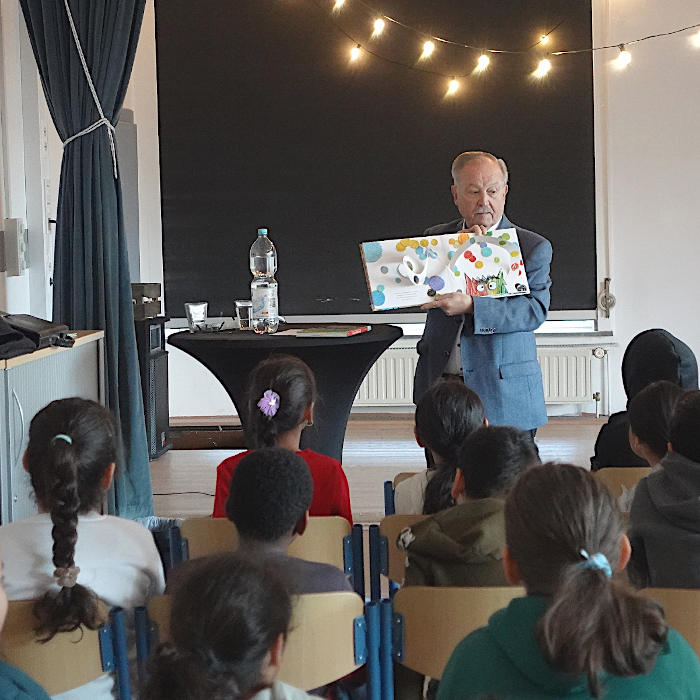 Klaus Wehling bei seiner Lesung