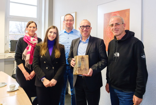 Kulturdezernent Apostolos Tsalastras (2.r.) empfing vor zwei Wochen mit Multi-Leiter Marc Grunenberg (Mitte) Azra Nuredini, Aslijan Snopce und Dashmir Osmani von der Stadtverwaltung Gostivar.  (Foto: Stadt Oberhausen/Tom Thöne)