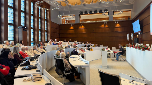 Kabarettist Matthias am Keyboard begleitete die Feier musikalisch. (Foto: Stadt Oberhausen)