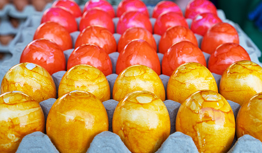 Ostereier auf dem Wochenmark (Foto: Stadt Oberhausen/Tom Thöne)