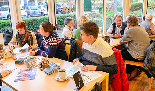 Beim letzten Ehrenamts-Café fand ein reger Austausch statt. Archivfoto: Stadt Oberhausen/Tom Thöne