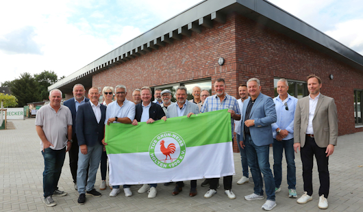 Sportfunktionsgebäudes im Emscher Sport- und Bewegungspark Holten