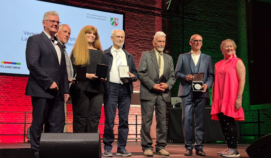 Am  6. Oktober 2026 erhielten die Ehrenamtlichen Friedel Bergermann und Hajo Sommers die Sportplakette des Landes Nordrhein-Westfalen. (Foto: Stadtsportbund Oberhausen)