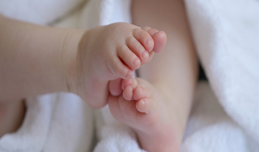 Babyfuß (Foto: pixabay.com/Marjon Besteman)