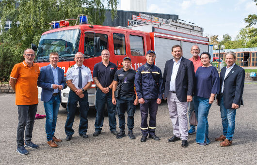 Spende an Oberhausens Saporsihja: Ein Feuerwehrauto