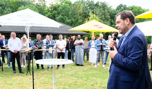 Oberbürgermeister Daniel Schranz war Gast beim Sommerempfang des Integrationsrates (Foto: Stadt Oberhausen/Tom Thöne)