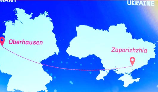 Regina Kharchenko (2.v.l.)  und Apostolos Tsalastras (2.v.r.) mit den Vertreterinnen des Deutschen und Ukrainischen Städtetages bei der Preisverleihung 