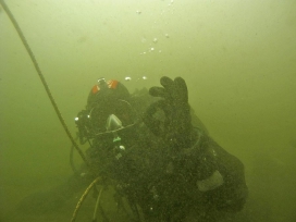 Bild: Trotz schlechter Sicht im Kanal alles in Ordnung