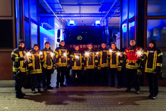 Feuerwache Süd mit Wunderkerzen