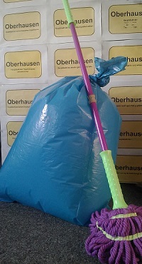 Bild Müllsack mit Wischer