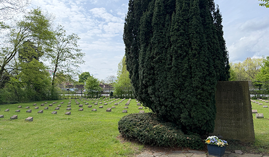 Gräberfelder ausländischer Zwangsarbeiterinnen und Zwangsarbeiter sowie Kriegsgefangener des Zweiten Weltkriegs. Foto: Stadt Oberhausen/Jessica Tackenberg
