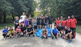 RWO Spieler beim Plogging im Kaisergarten