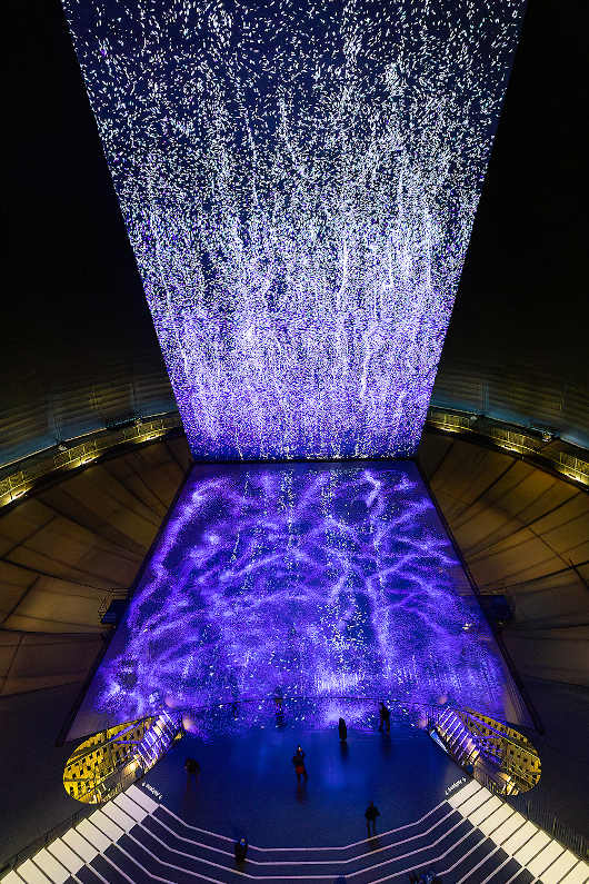 Videoinstallation im Gasometer (Foto: Dirk Boettger)